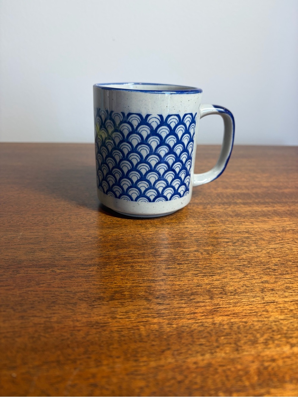 Vintage Retro Clay In Mind Art Pottery Mug Blue Fish Scale Pattern stoneware
